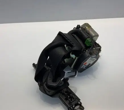 Mercedes-Benz E W211 Front seatbelt 2118600186 040418 A2118600186