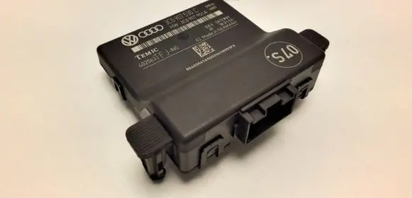 Volkswagen PASSAT B6 Gateway control module 3C0907530C