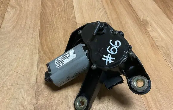 Mini One - Cooper R50 - 53 Rear window wiper motor 7036154 01953289 23001334