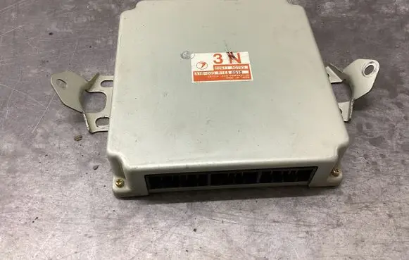 Subaru Outback Engine control unit/module A18000R1E 22611AG193 R1E2910