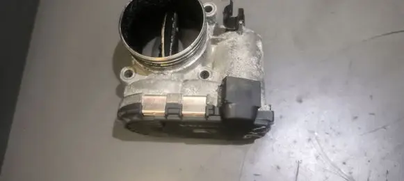 Volvo XC90 Throttle valve 8692720 0281002701