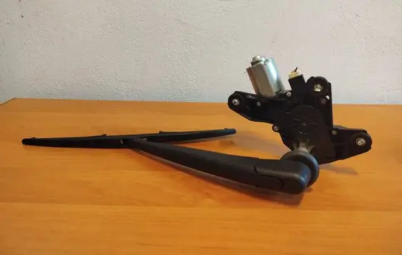 Rear window wiper motor