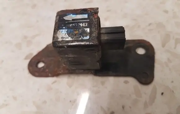Mitsubishi Pajero Sport I Airbag deployment crash/impact sensor MR522942 1876004110