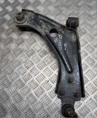 Opel Grandland X Front lower control arm/wishbone 98138522