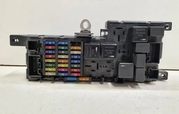 Volvo S80 Fuse module 518829007 8678449 8678449PETP2X