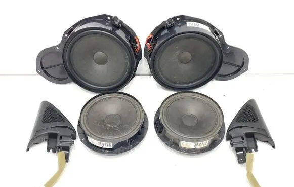 Volkswagen PASSAT CC Audio system kit 3C80354543C8035411