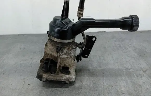Citroen C4 Grand Picasso Power steering pump