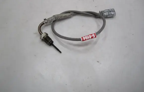 Volkswagen Caddy Exhaust gas temperature sensor 05L906088CB