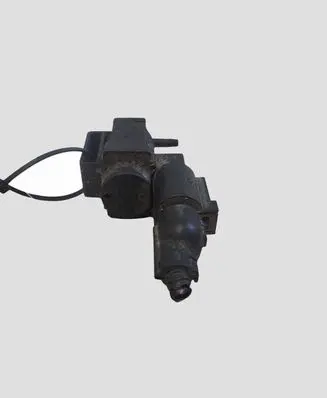 Audi Q5 SQ5 8R Turbo solenoid valve 037906283C