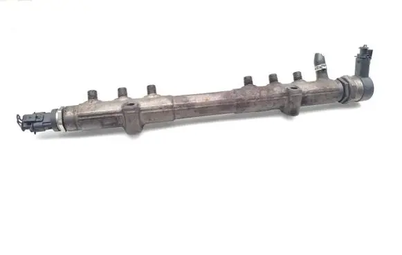 Volvo S80 Fuel main line pipe 30777554 0445215023
