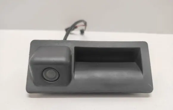 Volkswagen PASSAT B7 Tailgate handle with camera 3C0827566A BN3CZ