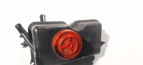 Peugeot 406 Power steering fluid tank/reservoir 96242473