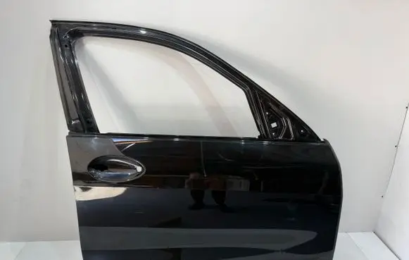 BMW X7 G07 Front door 