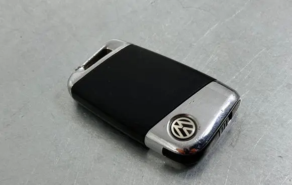 Volkswagen PASSAT B8 Ignition key/card 3G0959752AL
