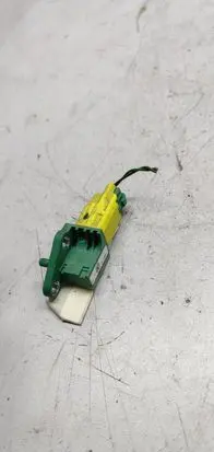Volkswagen PASSAT B6 Airbag deployment crash/impact sensor 3C0909606