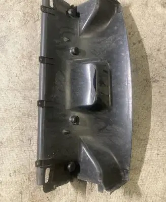 Porsche Cayenne (9PA) Intercooler air guide/duct channel 7L5121293A