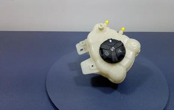 BMW iX3 G08 Coolant expansion tank/reservoir 8474796