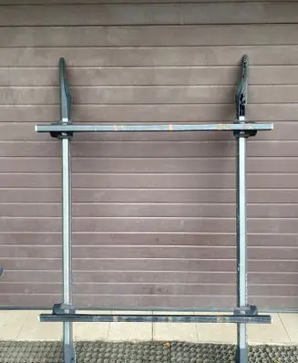 Nissan Pathfinder R51 Roof bar rail 