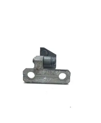 Rear door upper hinge