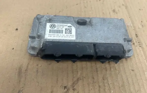 Seat Leon (1P) Engine control unit/module 03C906024AF 6160142402