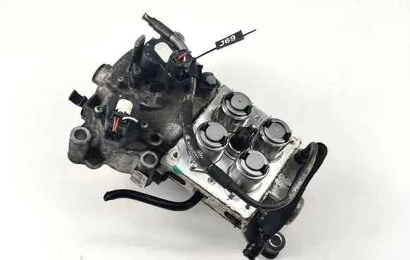 Citroen C4 I Picasso Gear selector/shifter in gearbox RGC11411