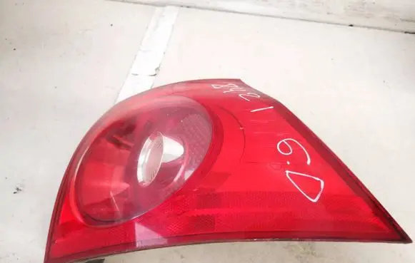 Volkswagen Golf V Rear/tail lights 1k6945096e