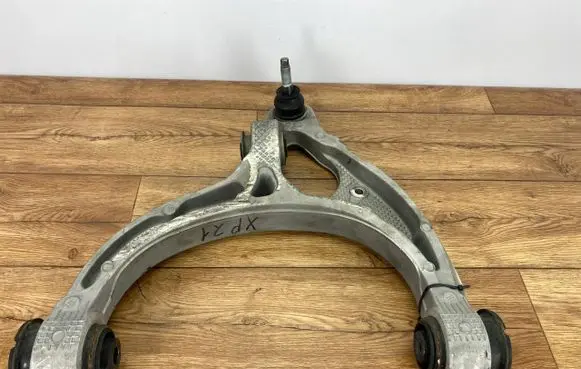 Dodge RAM 1500 DS Front lower control arm/wishbone 68261621
