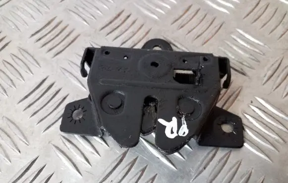 KIA Sorento Engine bonnet/hood lock/catch