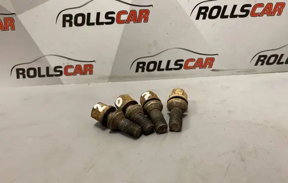 Peugeot 207 Nuts/bolts 