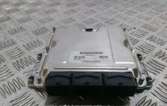 Volvo S40, V40 Engine control unit/module HOM8200065996 0281010441