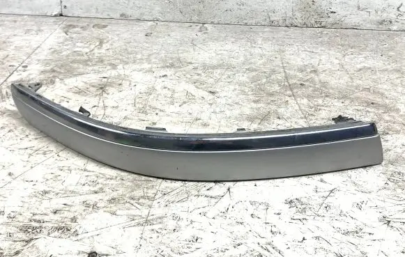 Volkswagen PASSAT B5.5 Front bumper splitter molding 3B0807655 3B0807718B