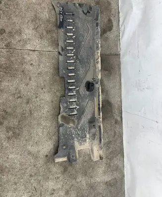 Volkswagen Multivan T5 Side bottom protection 7H3825210D