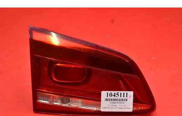 Volkswagen PASSAT CC Rear/tail lights 3AF945093J