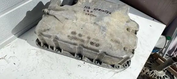 Mercedes-Benz Sprinter W906 Oil sump A6510140603
