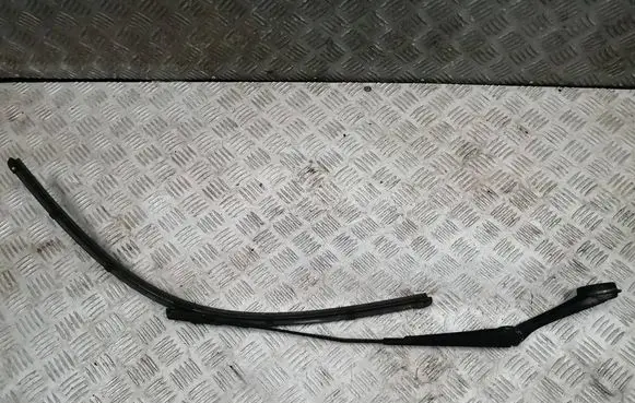 Ford Focus Front wiper blade arm BM5117526AB