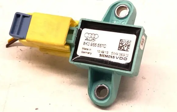 Audi A4 S4 B8 8K Airbag deployment crash/impact sensor 8K0955557C