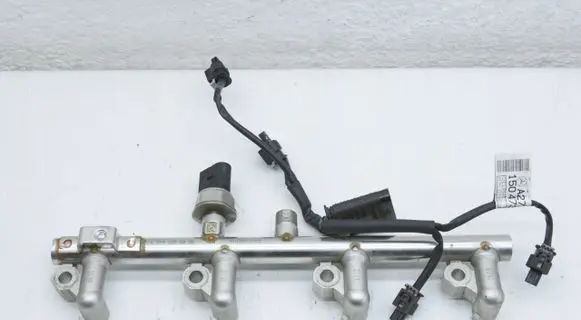 Mercedes-Benz C W204 Fuel main line pipe A2711530328
