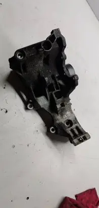 Audi A4 S4 B7 8E 8H Engine mounting bracket 036903143D