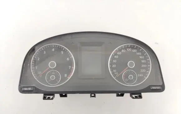 Volkswagen Caddy Speedometer (instrument cluster) 2K5920876H