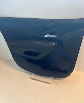 Buick Encore I Front door card panel trim 42698594