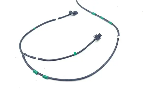 Toyota Prius (XW50) Windshield washer spray nozzle 