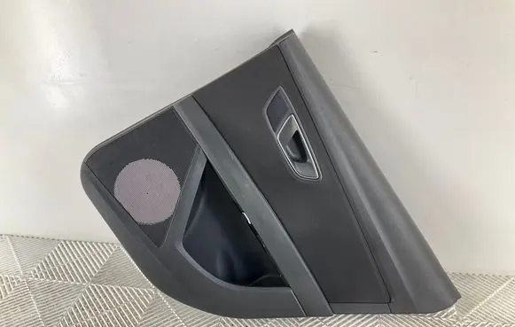 Seat Leon (5F) Rear door card panel trim 5F9867116