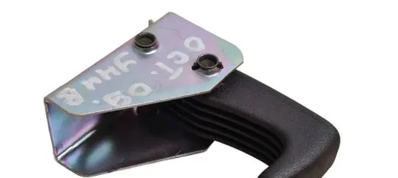 Skoda Octavia Mk2 (1Z) Tie down hook / loop 1Z0867615D 1Z9867615D