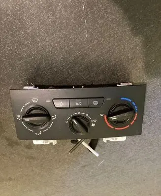 Citroen Berlingo Climate control unit 9676532480