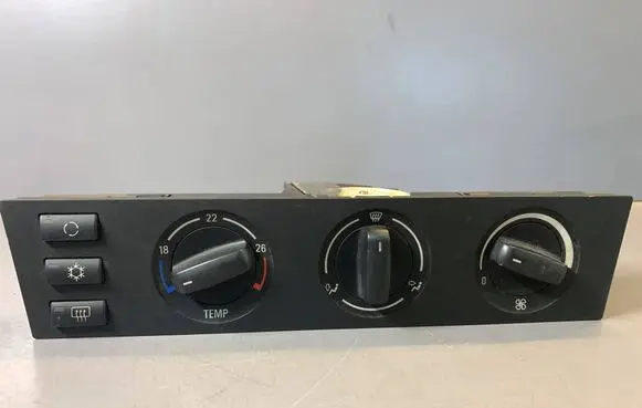 BMW 5 E39 Climate control unit 6905031
