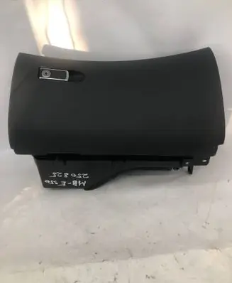 Mercedes-Benz E W213 Glove box set A21368000919