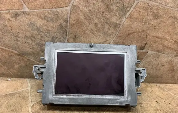 Mercedes-Benz E W212 Screen/display/small screen A2129004900