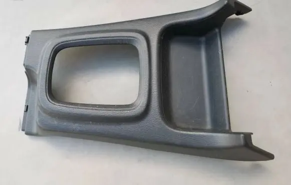 Subaru Impreza II Other center console (tunnel) element 92121FE000 92122FE000
