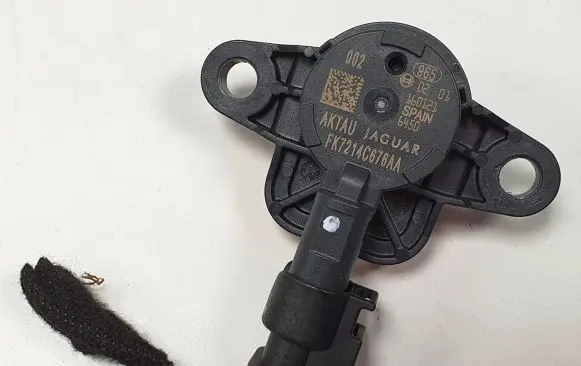 Land Rover Discovery Sport Airbag deployment crash/impact sensor FK7214C676AA