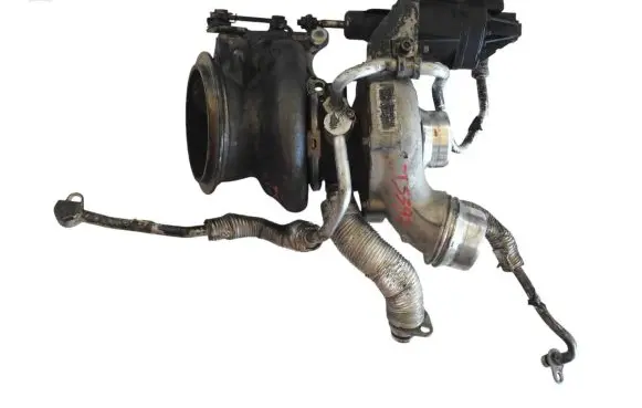BMW 5 G30 G31 Turbo 9845814